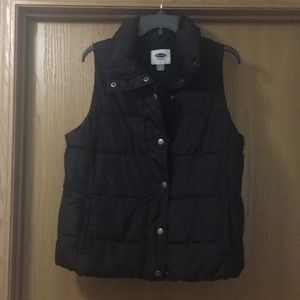 Old Navy Black Puffer Vest